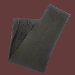 IZOD Business Casual Army Green Pleated Cuffed Pants-32x32